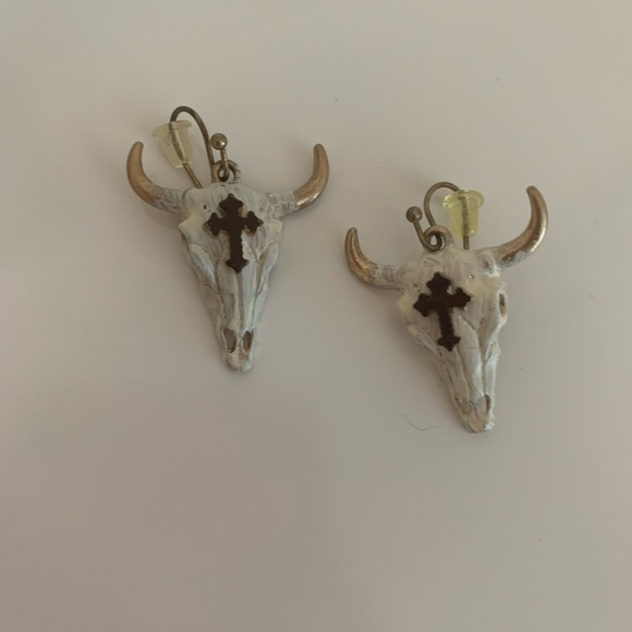 Gold and White Bull Skull Earrings - Picture 5 of 6